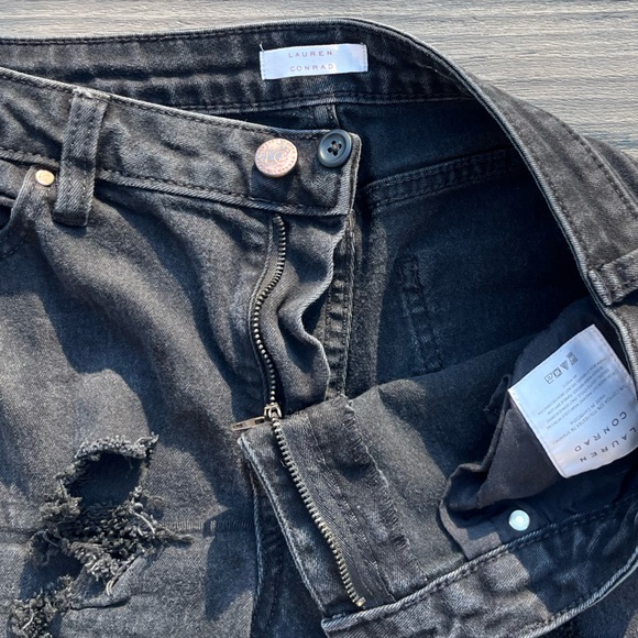 Lauren Conrad; Deep Grey/Black; Distressed/Ripped; Flared Style/Boot Cut Jeans - Picture 5 of 7